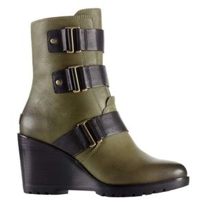 Sorel Women’s Leather Booties